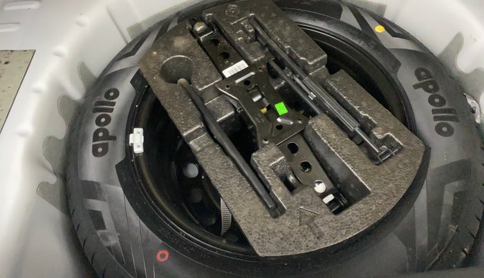 2022 Volkswagen TAIGUN HIGHLINE 1.0 TSI AT, Petrol, Automatic, 45,904 km, Spare Tyre