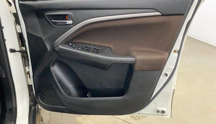 2023 Maruti BREZZA ZXI SMART HYBRID , Petrol, Manual, 59,305 km, Driver Side Door Panels Control