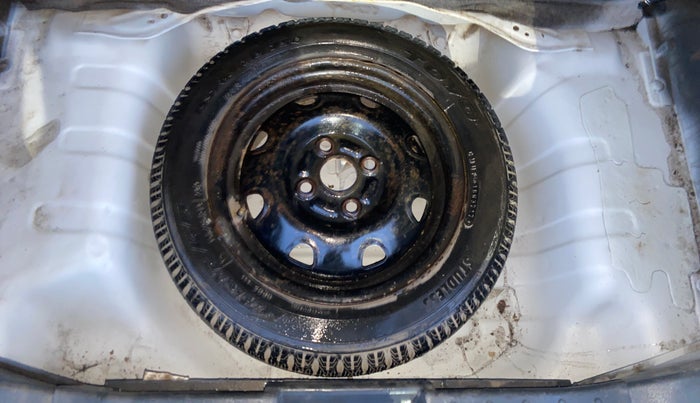 2016 Maruti Alto K10 VXI, Petrol, Manual, 1,44,354 km, Spare Tyre