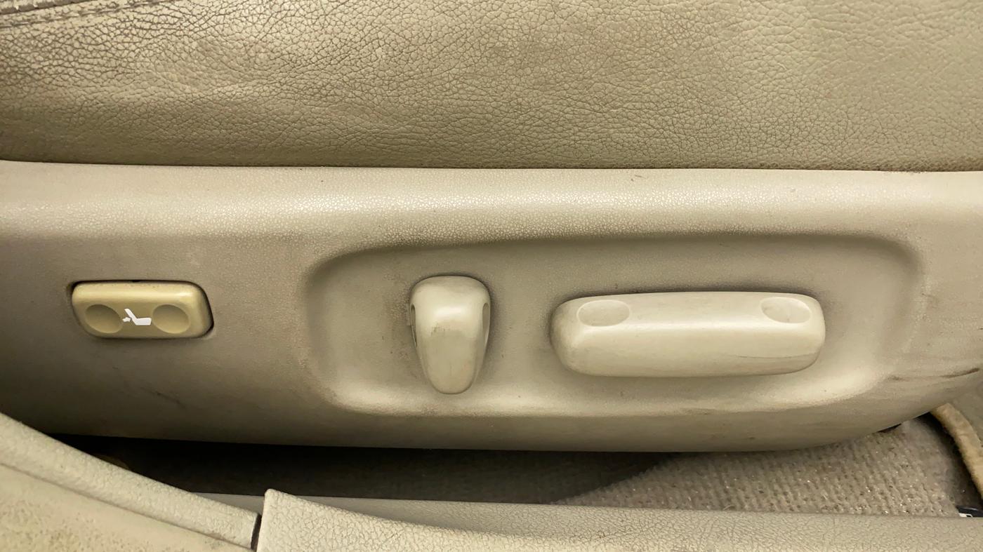2012 Toyota Corolla Altis VL AT PETROL, Petrol, Automatic, 63,140 km, Driver Side Adjustment Panel