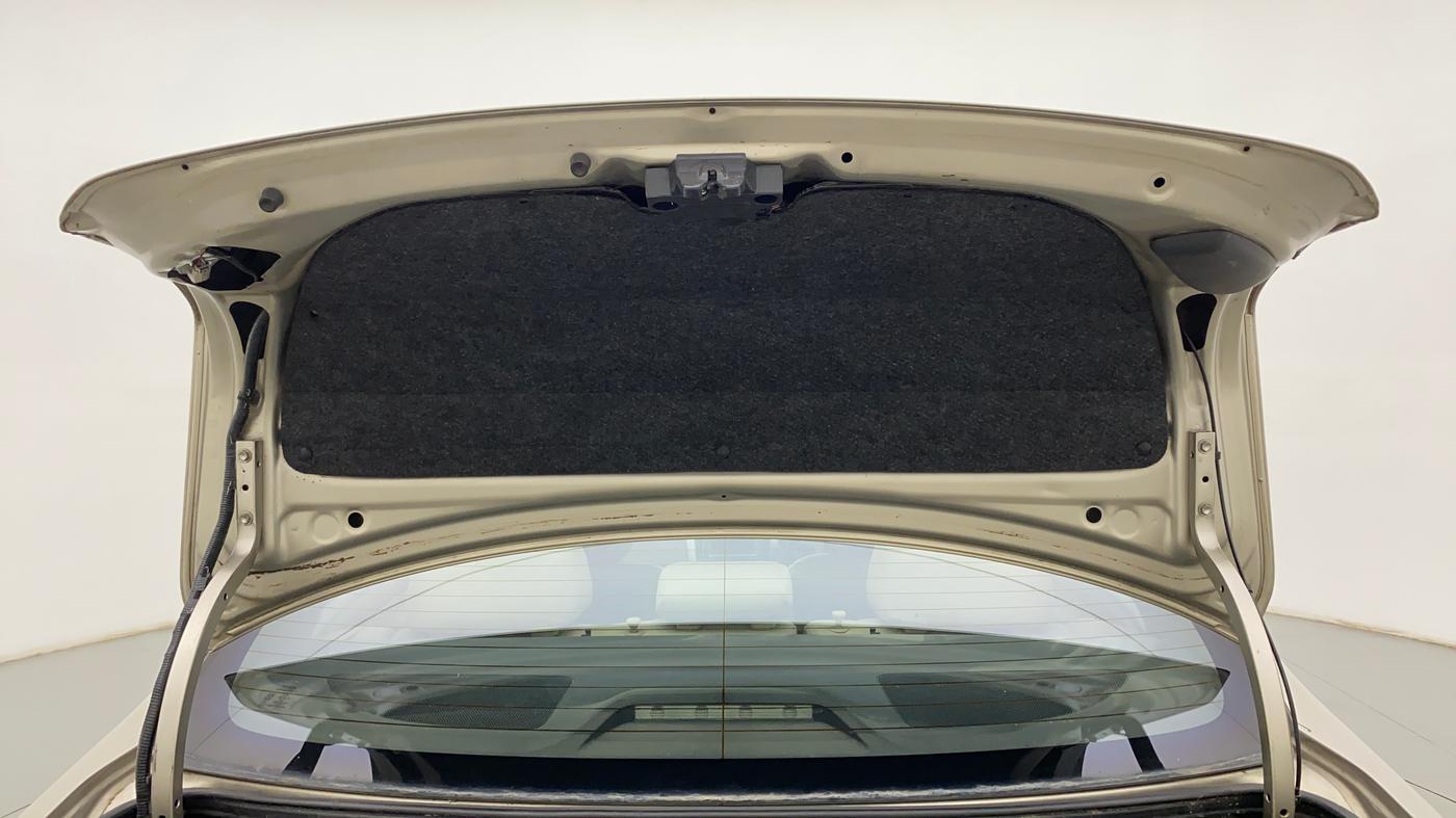 2012 Toyota Corolla Altis VL AT PETROL, Petrol, Automatic, 63,140 km, Boot Door Open