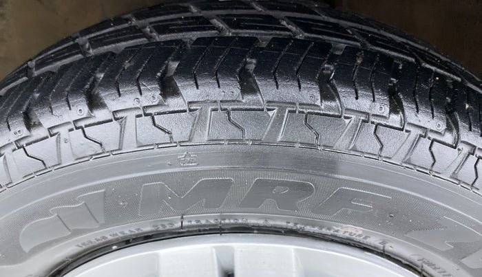 2013 Maruti Alto 800 LXI, Petrol, Manual, 18,794 km, Left Front Tyre Tread