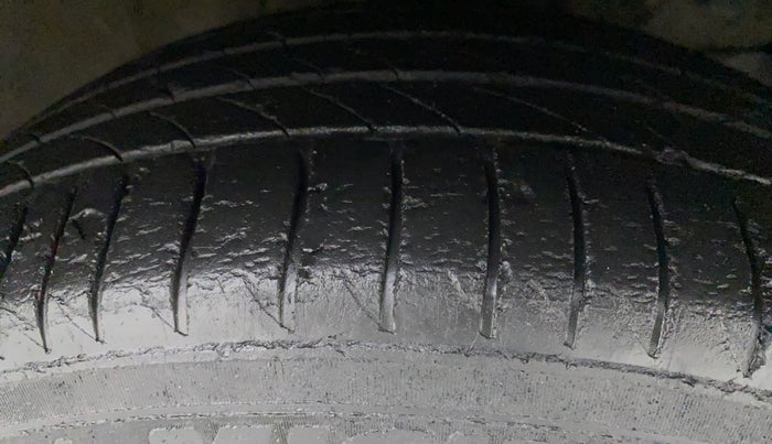 2017 Honda WR-V 1.2L I-VTEC VX MT, Petrol, Manual, 44,002 km, Right Front Tyre Tread