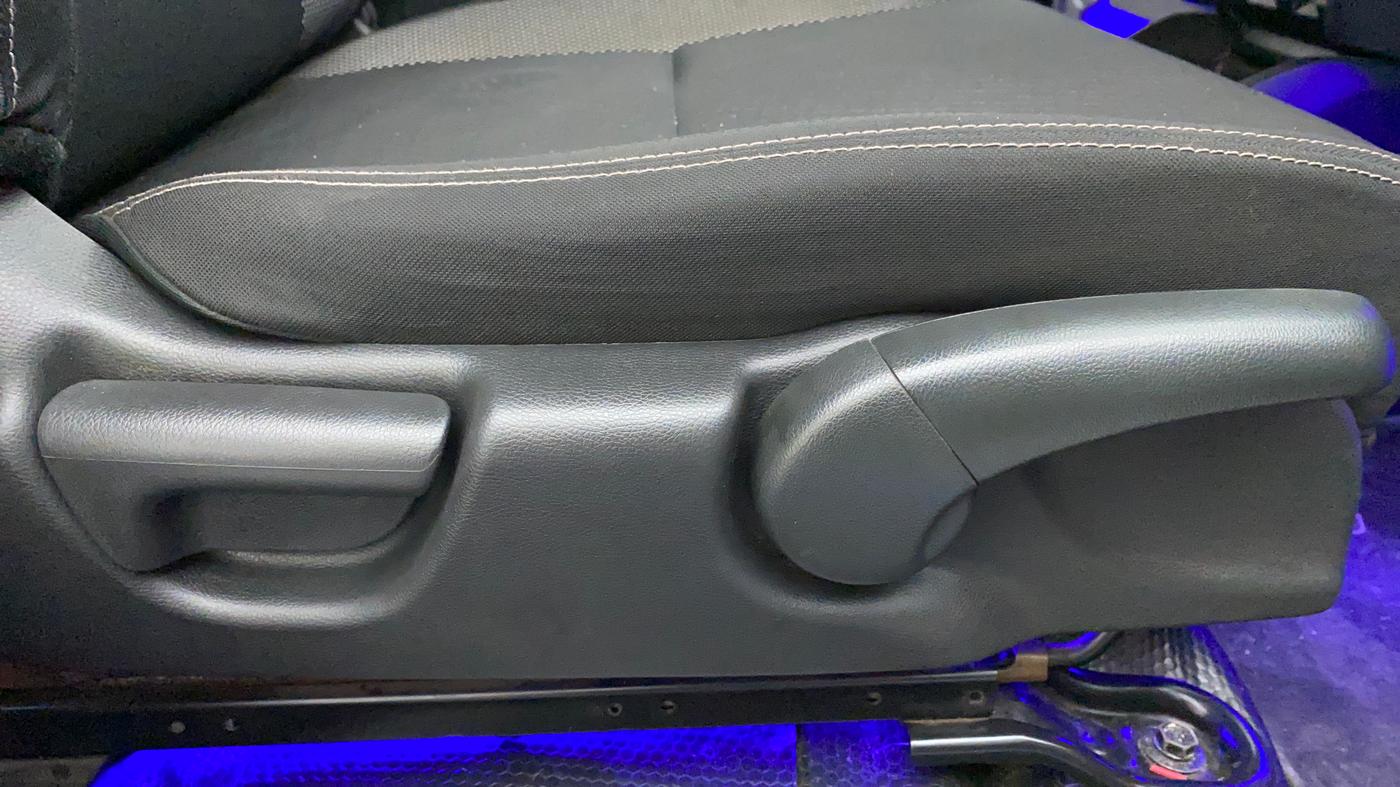 2017 Honda WR-V 1.2L I-VTEC VX MT, Petrol, Manual, 44,002 km, Driver Side Adjustment Panel