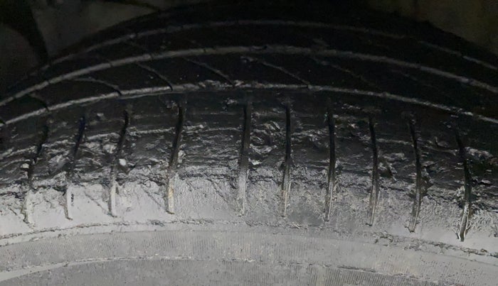 2017 Honda WR-V 1.2L I-VTEC VX MT, Petrol, Manual, 44,002 km, Left Front Tyre Tread