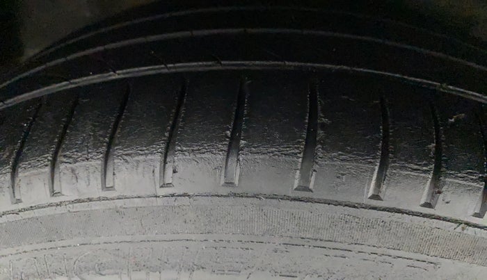 2017 Honda WR-V 1.2L I-VTEC VX MT, Petrol, Manual, 44,002 km, Right Rear Tyre Tread