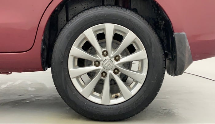 2014 Maruti Ertiga ZDI, Diesel, Manual, 95,541 km, Left Rear Wheel
