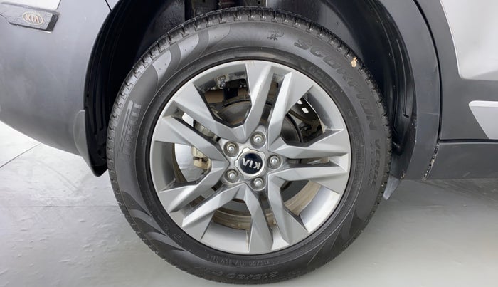 2020 KIA SELTOS HTX+ AT 1.5 DIESEL, Diesel, Automatic, 33,393 km, Right Rear Wheel