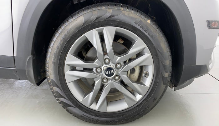 2020 KIA SELTOS HTX+ AT 1.5 DIESEL, Diesel, Automatic, 33,393 km, Right Front Wheel