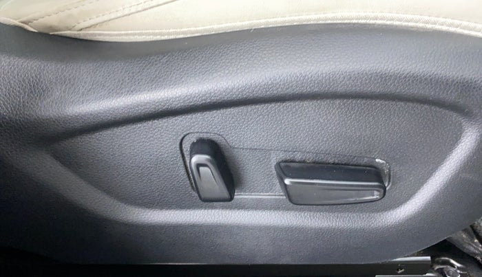 2020 KIA SELTOS HTX+ AT 1.5 DIESEL, Diesel, Automatic, 33,393 km, Driver Side Adjustment Panel