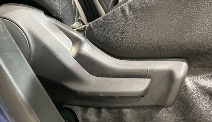2019 Maruti IGNIS ZETA 1.2, Petrol, Manual, 78,853 km, Driver Side Adjustment Panel