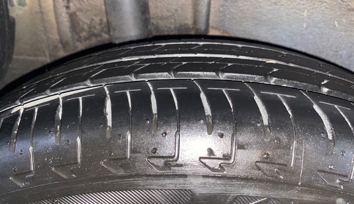 2019 Maruti IGNIS ZETA 1.2, Petrol, Manual, 78,853 km, Right Rear Tyre Tread