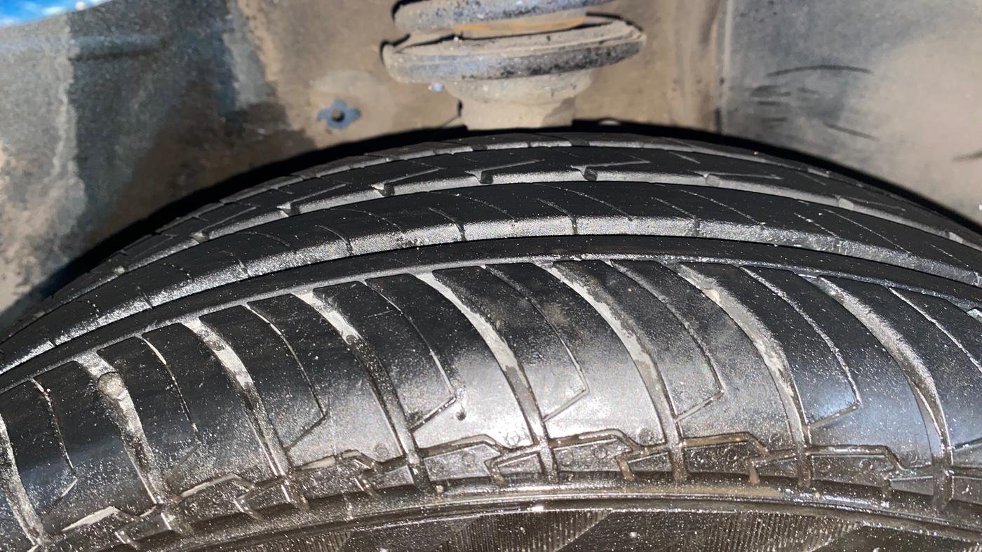 2019 Maruti IGNIS ZETA 1.2, Petrol, Manual, 78,853 km, Right Front Tyre Tread