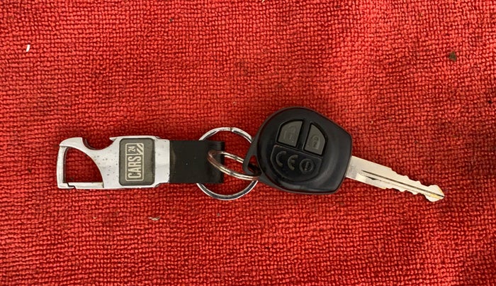 2016 Maruti Baleno DELTA PETROL 1.2, Petrol, Manual, 14,086 km, Key Close Up