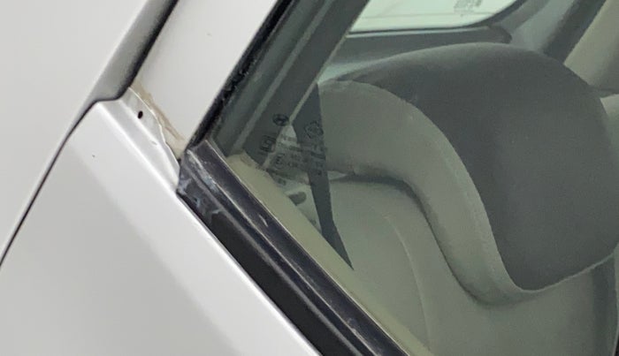 2011 Hyundai i10 SPORTZ 1.2, Petrol, Manual, 31,026 km, Right rear door - Weather strip has minor damage