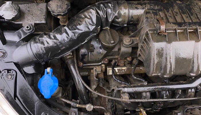 2013 Hyundai i10 SPORTZ 1.2, Petrol, Manual, 1,03,373 km, Engine View - Right