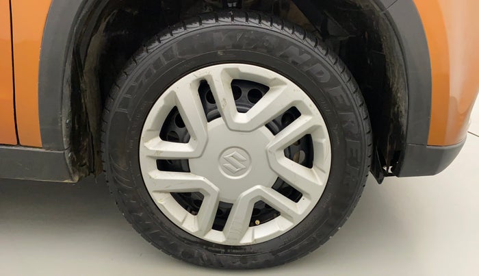 2018 Maruti Vitara Brezza VDI AMT, Diesel, Automatic, 65,041 km, Right Front Wheel