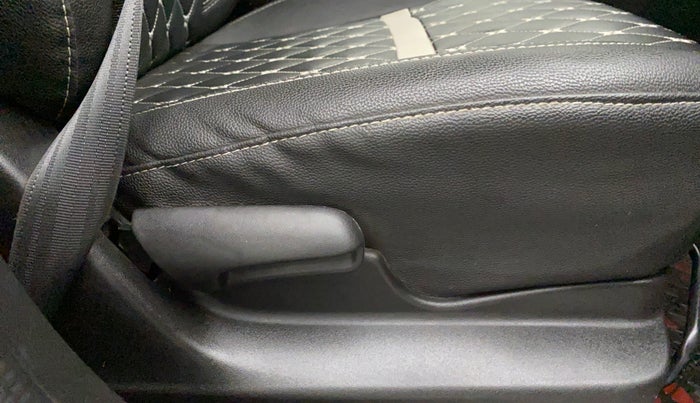 2018 Maruti Vitara Brezza VDI AMT, Diesel, Automatic, 65,041 km, Driver Side Adjustment Panel