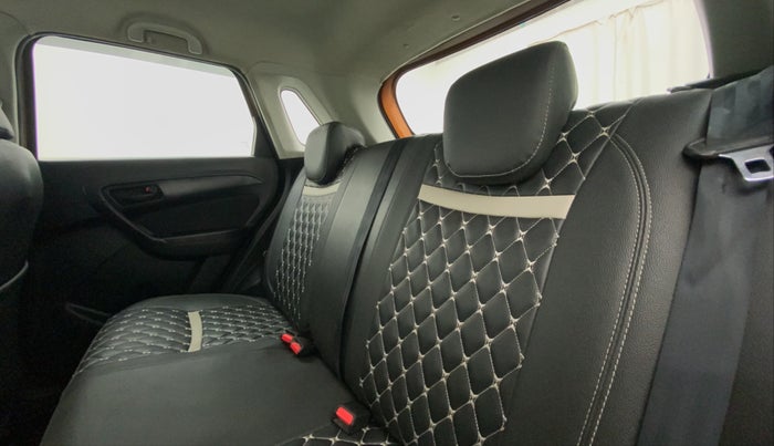 2018 Maruti Vitara Brezza VDI AMT, Diesel, Automatic, 65,041 km, Right Side Rear Door Cabin