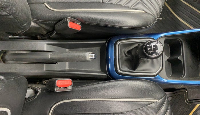 2019 Maruti IGNIS ZETA 1.2, Petrol, Manual, 38,287 km, Gear Lever