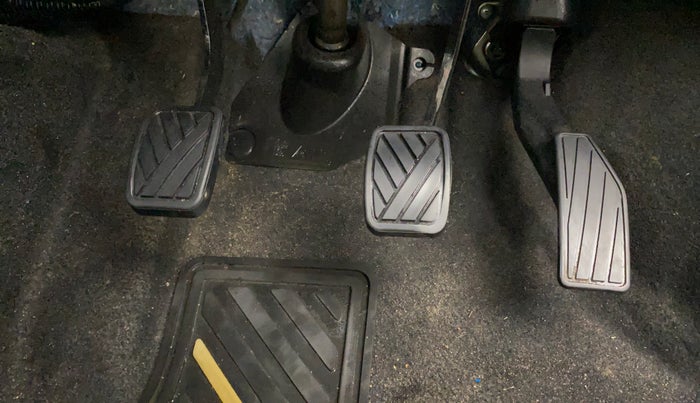 2019 Maruti IGNIS ZETA 1.2, Petrol, Manual, 38,287 km, Pedals