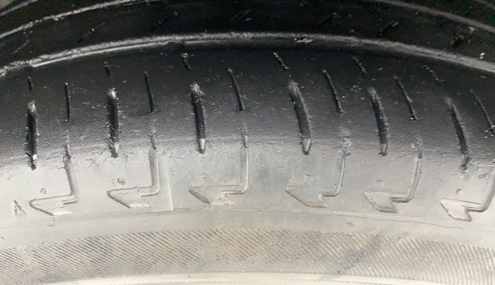 2019 Maruti IGNIS ZETA 1.2, Petrol, Manual, 38,287 km, Left Front Tyre Tread