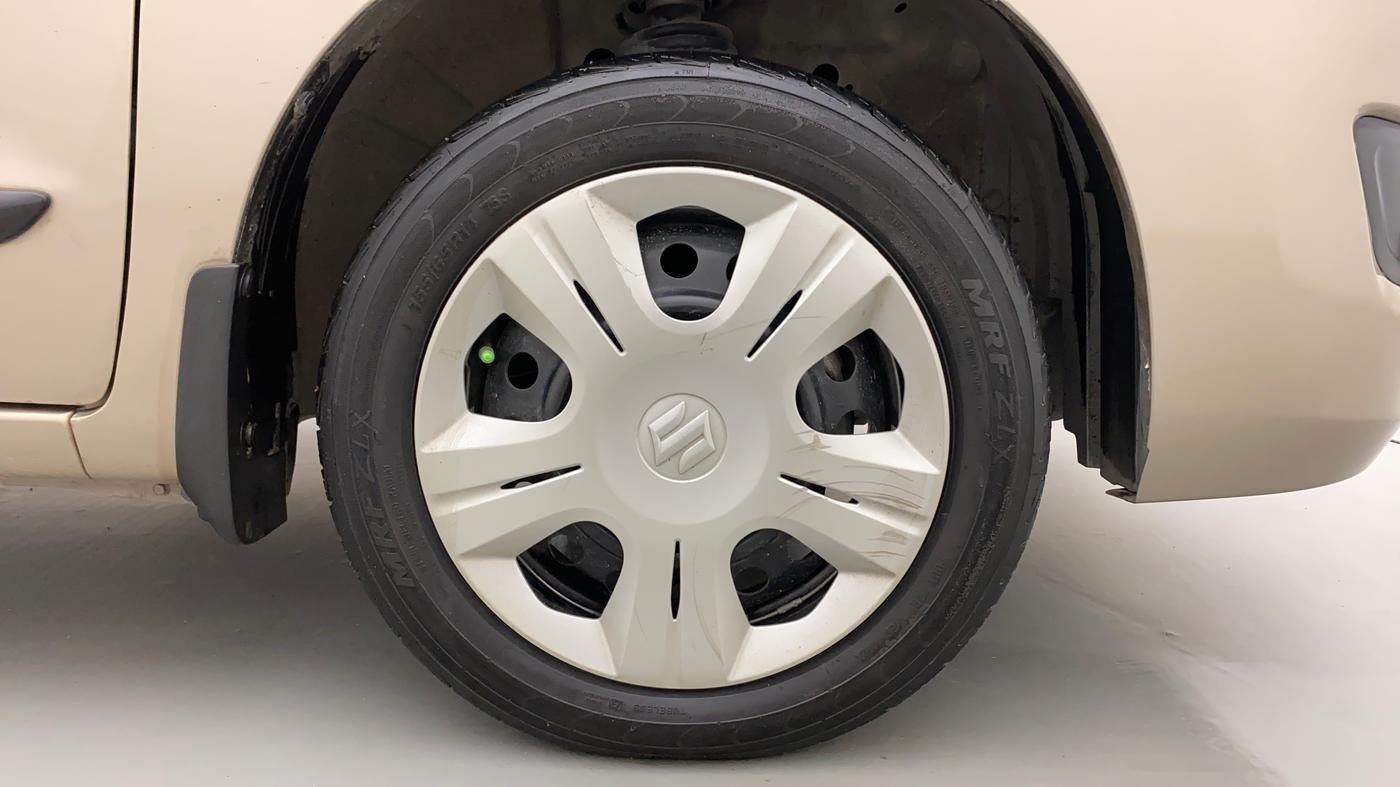 2014 Maruti Wagon R 1.0 VXI, Petrol, Manual, 24,354 km, Right Front Wheel