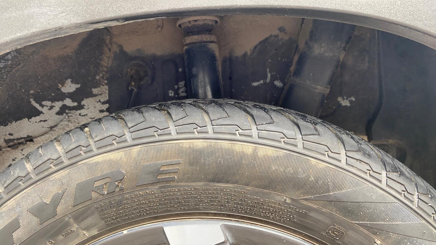 2023 Hyundai EXTER SX(O) 1.2 AMT, Petrol, Automatic, 21,333 km, Left Rear Tyre Tread