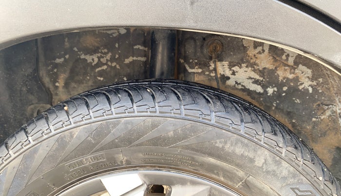 2023 Hyundai EXTER SX(O) 1.2 AMT, Petrol, Automatic, 21,275 km, Right Rear Tyre Tread