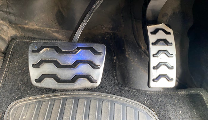 2023 Hyundai EXTER SX(O) 1.2 AMT, Petrol, Automatic, 21,275 km, Pedals