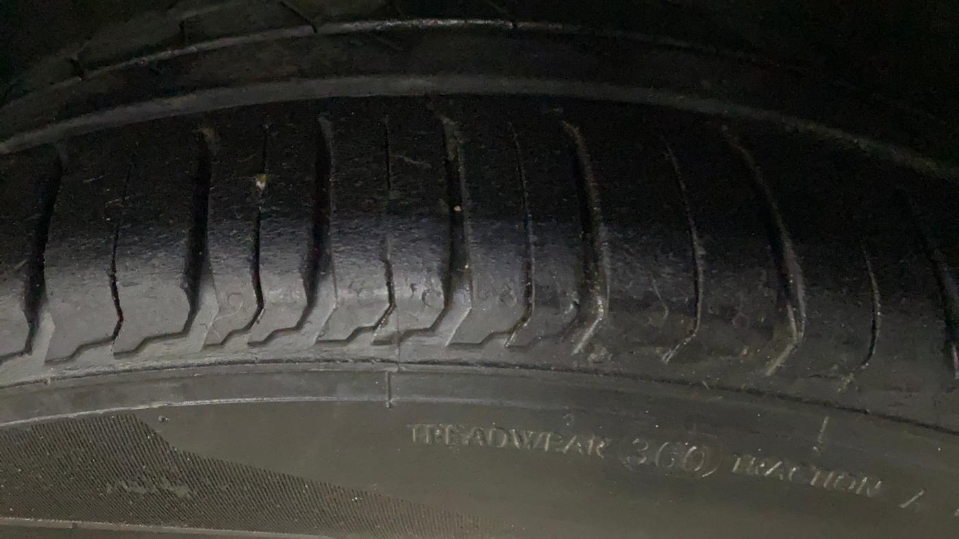 2018 Honda Amaze 1.2L I-VTEC V CVT, Petrol, Automatic, 86,187 km, Left Front Tyre Tread