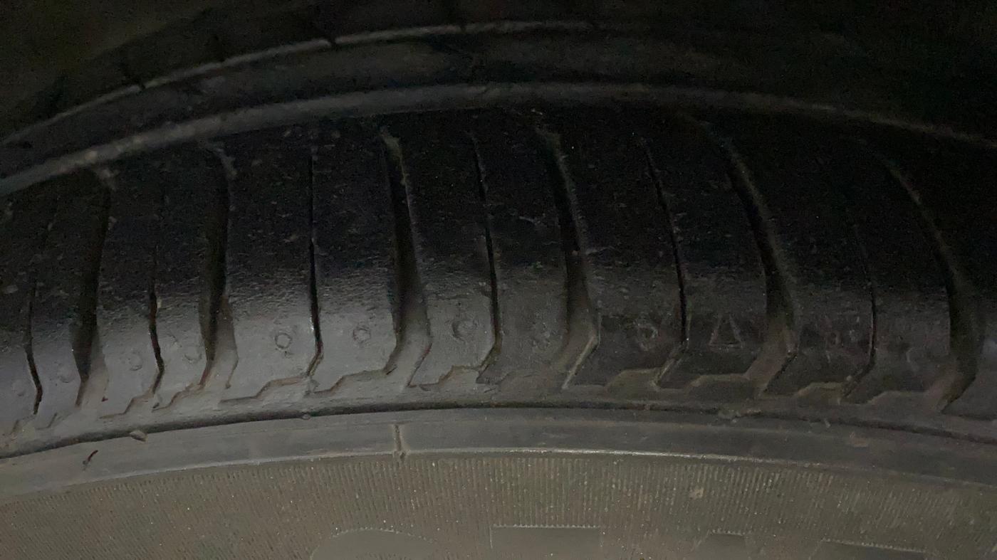 2018 Honda Amaze 1.2L I-VTEC V CVT, Petrol, Automatic, 86,187 km, Right Front Tyre Tread