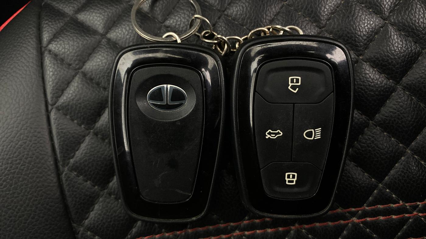 2021 Tata ALTROZ XZ PETROL, Petrol, Manual, 20,070 km, Key Close Up