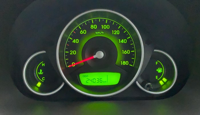 2017 Hyundai Eon MAGNA +, Petrol, Manual, 24,035 km, Odometer Image