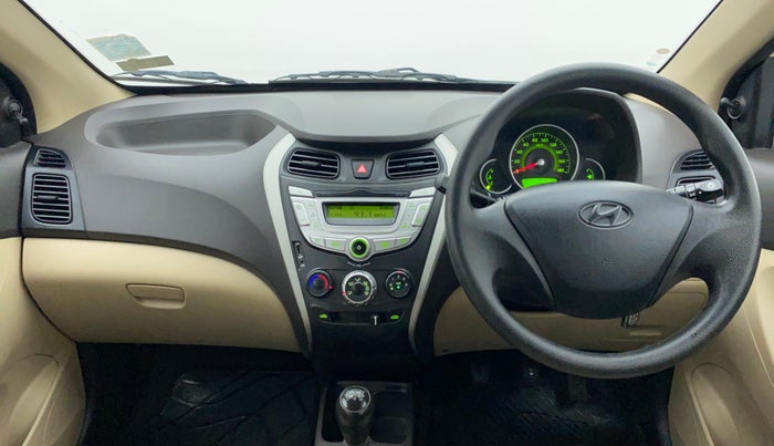 2017 Hyundai Eon MAGNA +, Petrol, Manual, 24,035 km, Dashboard