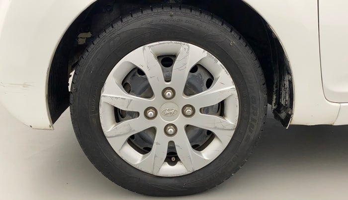 2017 Hyundai Eon MAGNA +, Petrol, Manual, 24,035 km, Left Front Wheel