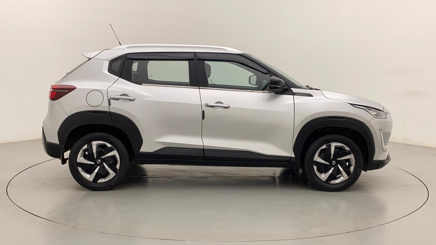 2021 Nissan MAGNITE XL TURBO, Petrol, Manual, 30,178 km, Right Side View