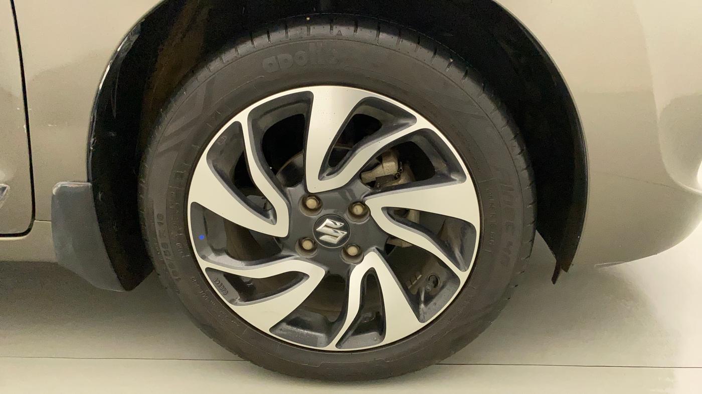 2021 Maruti Baleno ZETA CVT PETROL 1.2, Petrol, Automatic, 10,412 km, Right Front Wheel