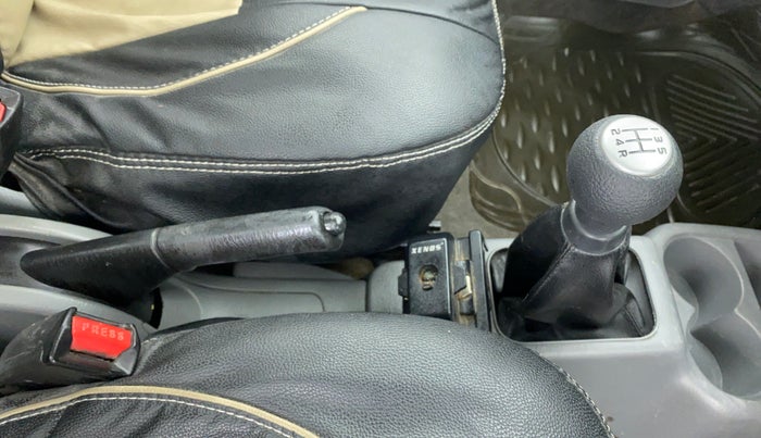 2011 Maruti Alto K10 LXI P, Petrol, Manual, 48,764 km, Gear Lever