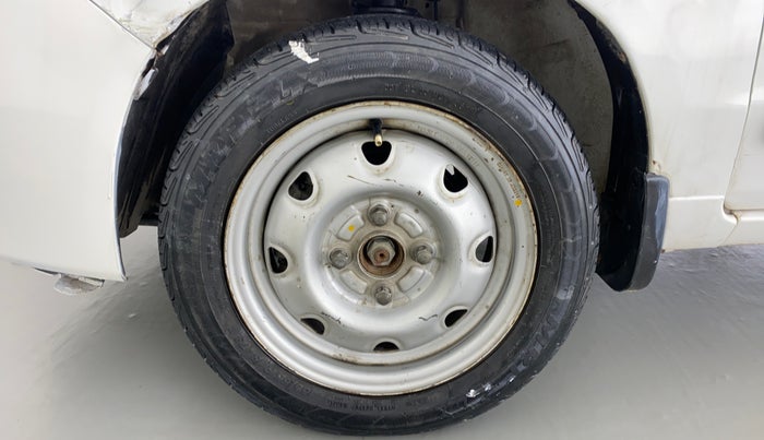 2011 Maruti Alto K10 LXI P, Petrol, Manual, 48,764 km, Left Front Wheel