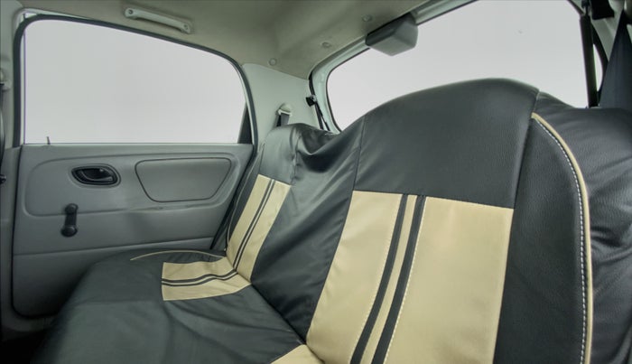 2011 Maruti Alto K10 LXI P, Petrol, Manual, 48,764 km, Right Side Rear Door Cabin