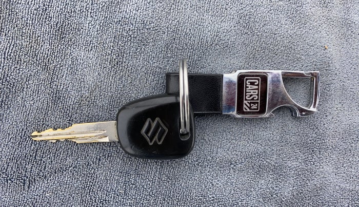 2011 Maruti Alto K10 LXI P, Petrol, Manual, 48,764 km, Key Close Up