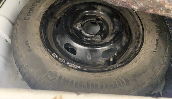 2015 Renault Kwid RXL, CNG, Manual, 49,363 km, Spare Tyre