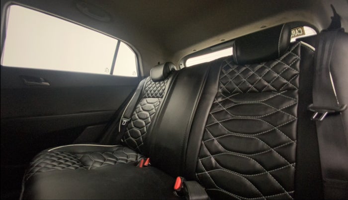 2018 Hyundai Creta SX PLUS AT 1.6 PETROL, Petrol, Automatic, 62,737 km, Right Side Rear Door Cabin