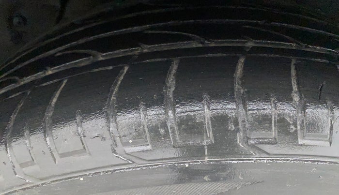 2018 Hyundai Creta SX PLUS AT 1.6 PETROL, Petrol, Automatic, 62,737 km, Right Rear Tyre Tread