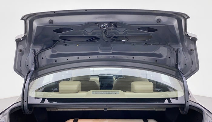 2022 Maruti Dzire ZXI CNG, CNG, Manual, 19,150 km, Boot Door Open