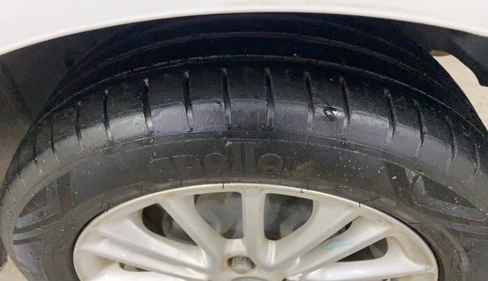 2018 Ford Figo Aspire TITANIUM 1.5 PETROL AT, Petrol, Automatic, 44,944 km, Left Rear Tyre Tread