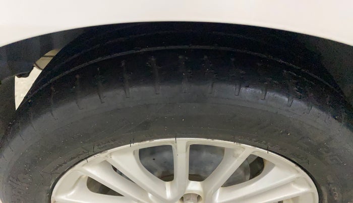 2018 Ford Figo Aspire TITANIUM 1.5 PETROL AT, Petrol, Automatic, 44,944 km, Right Rear Tyre Tread