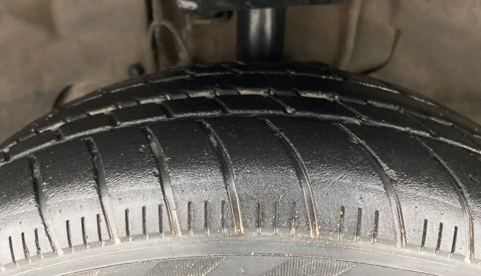 2017 Tata Tiago XZA PETROL, Petrol, Automatic, 62,204 km, Left Front Tyre Tread