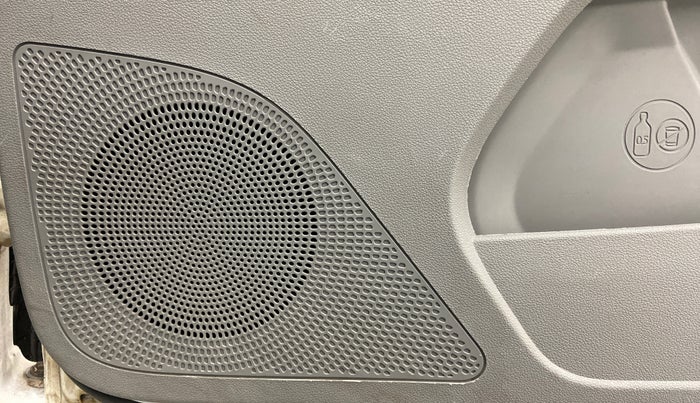 2017 Tata Tiago XZA PETROL, Petrol, Automatic, 62,204 km, Speaker
